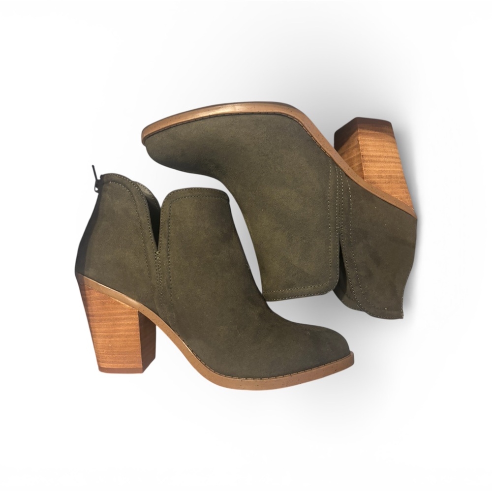 NWT Joie Kayden Olive Green Faux Suede Ankle Booties Block Heel Size 7.5